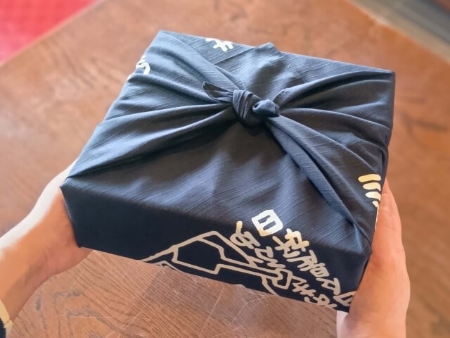 山吹オリジナル風呂敷