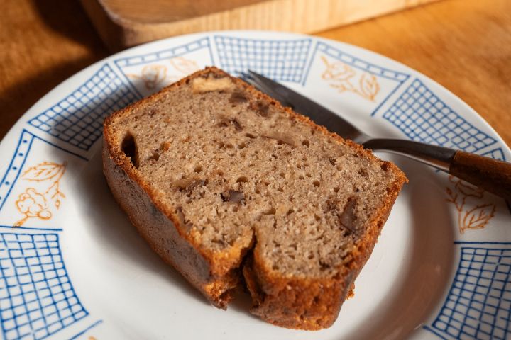 山吹麹甘味噌入り 蕎麦粉のバナナブレッド