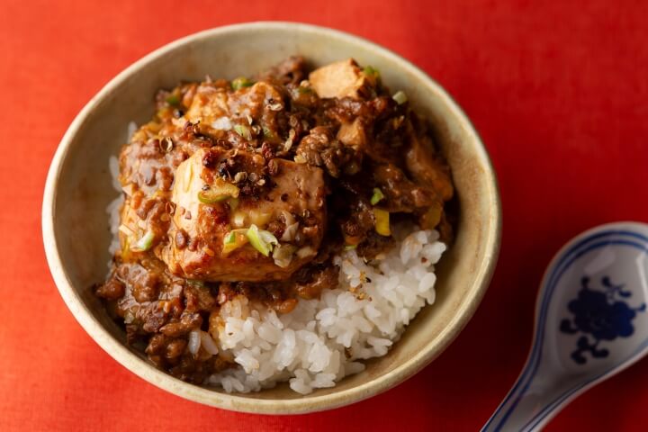 味噌麻婆豆腐丼