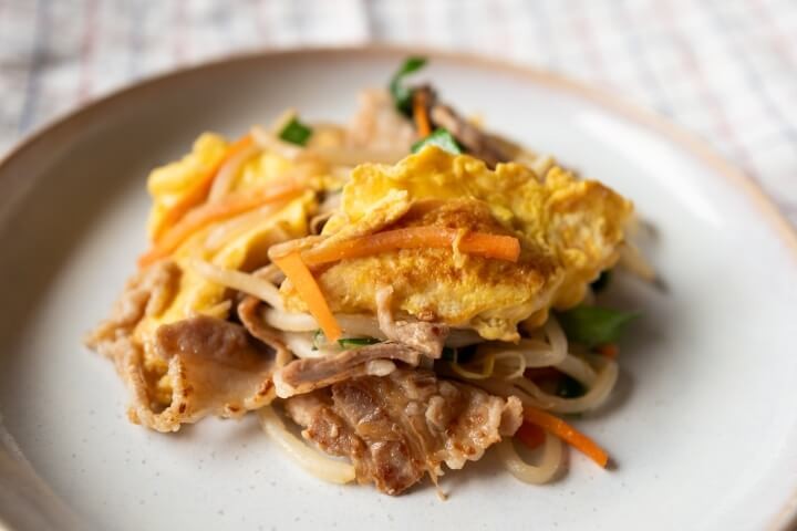 車麩と卵の味噌野菜炒め