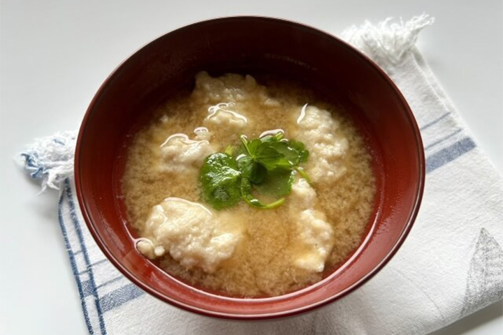 豆腐と鶏挽き肉のだご汁